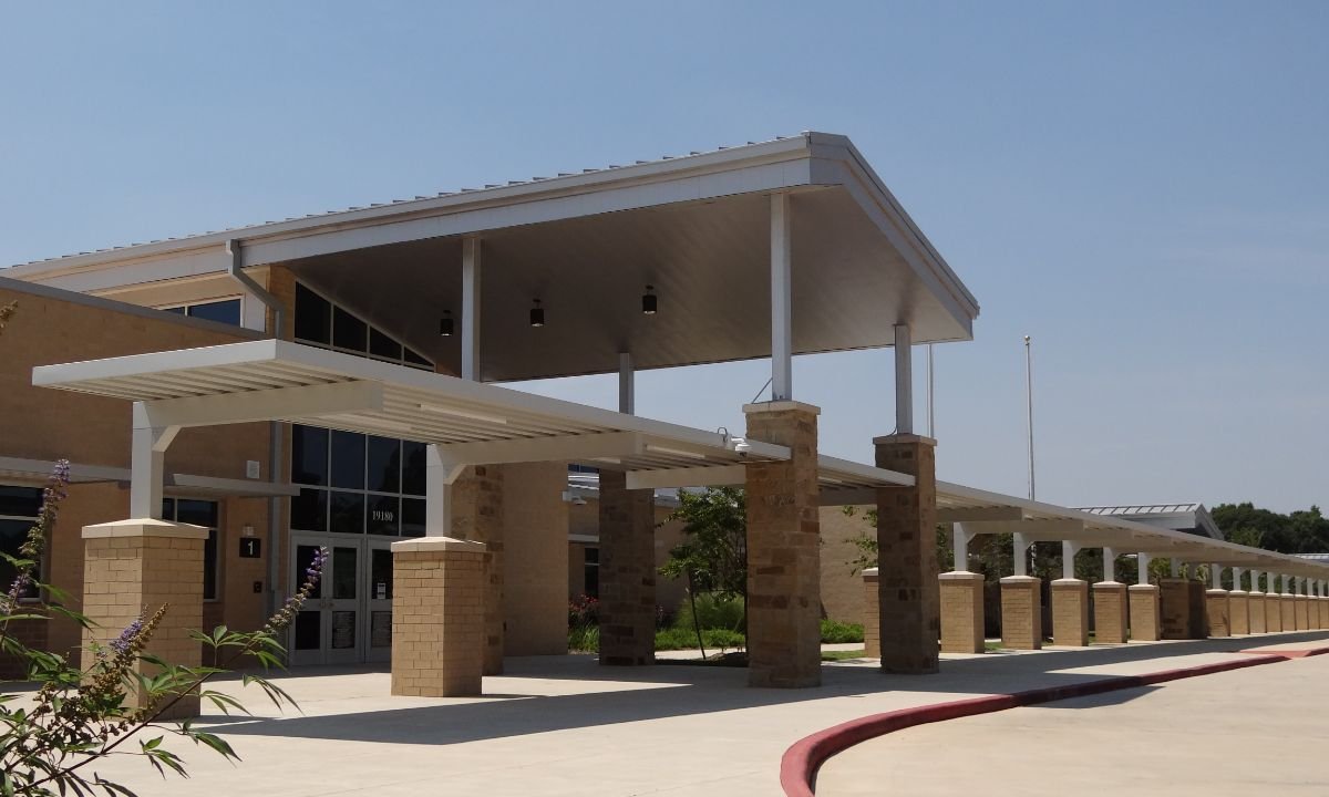 Keenan Elementary school building exterior entrance